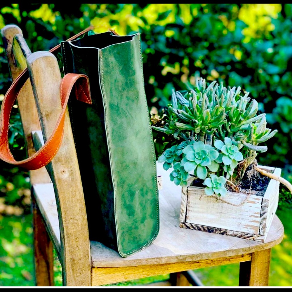 Vintium leather bottle bag - Picture 4 of 4